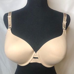 WARNER’S nude colored bra. Size 38 C.